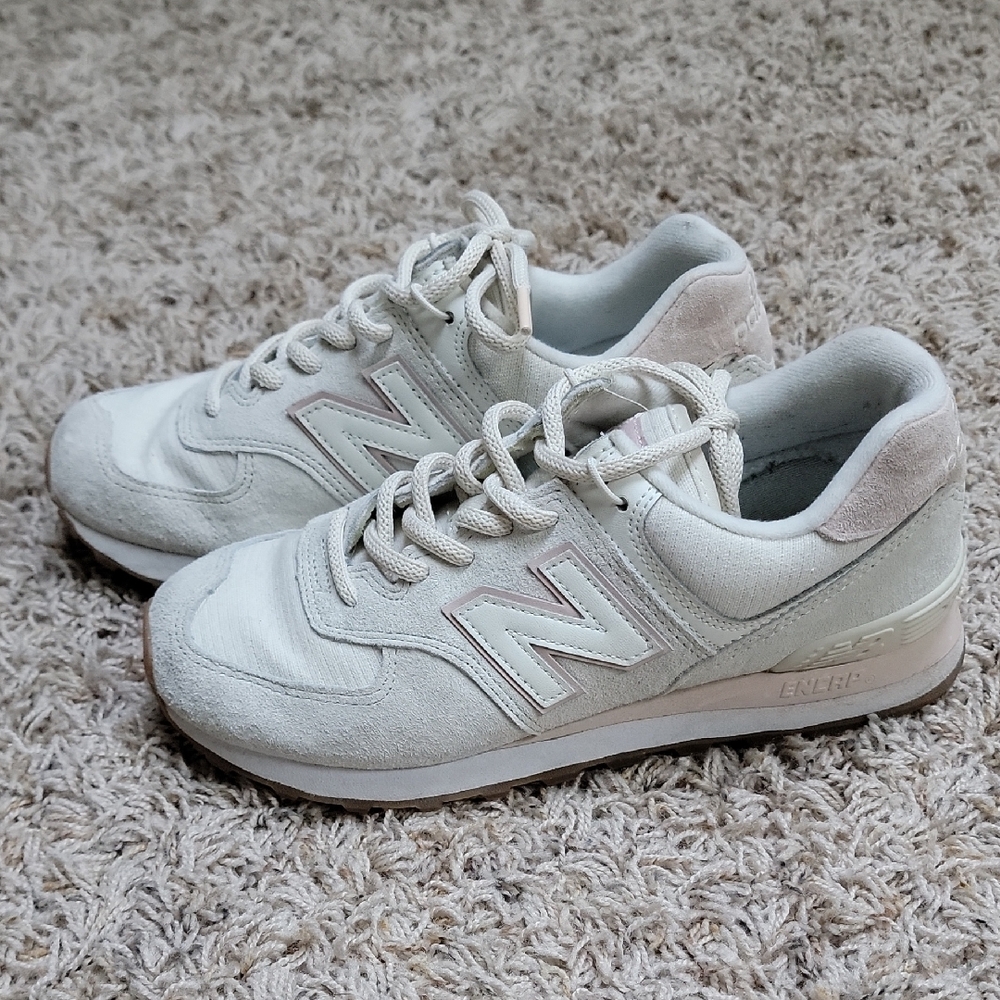 New Balance 574 Sneakers Size 7